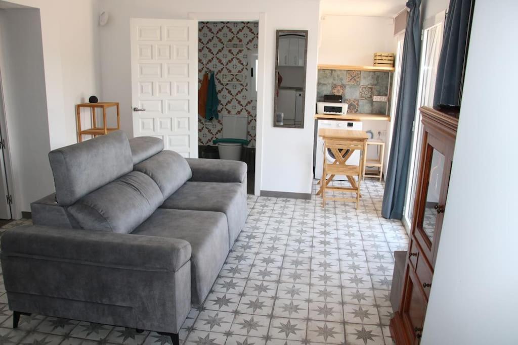 Luxe Appartement Met Tuin Benidoleig Luaran gambar